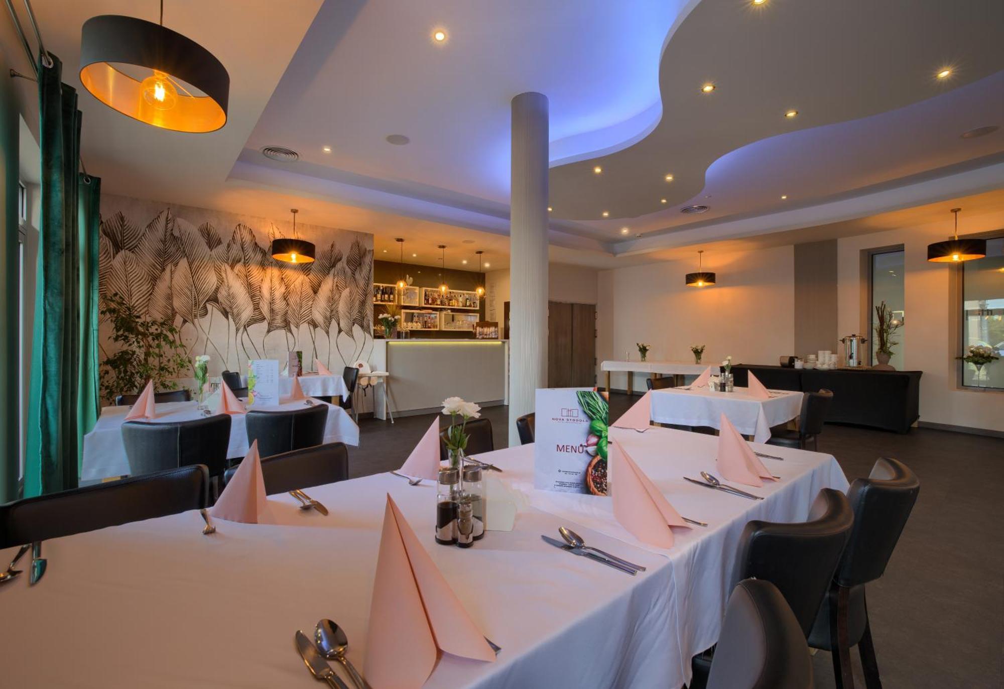 Nova Stodola Hotel Klomnice Luaran gambar