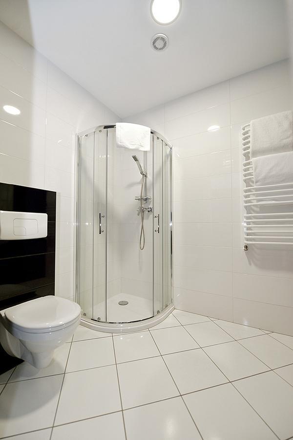 Nova Stodola Hotel Klomnice Luaran gambar