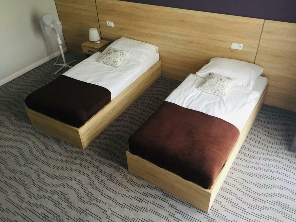 Nova Stodola Hotel Klomnice Luaran gambar