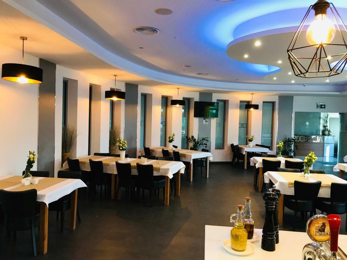 Nova Stodola Hotel Klomnice Luaran gambar